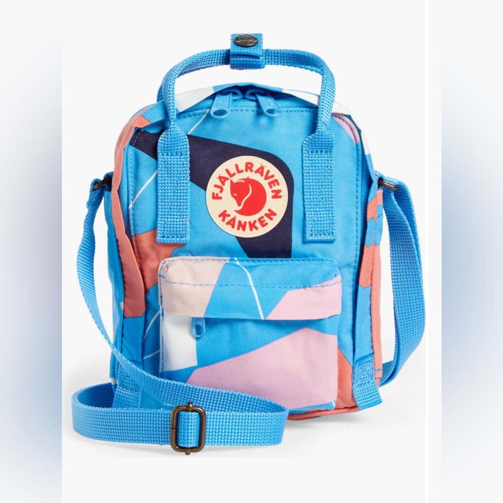 Fjallraven Kånken Art Sling Crossbody Bag
